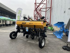 Изложителите от APEC блестят на международния панаир