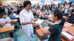 DSE звездите на Хонконг възхваляват силата на AI, местни медицински степени на очите