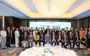 Оратори на Think Tank Event Stress Global сътрудничество