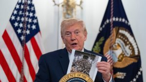 Тръмп казва, че САЩ постоянно спират миграцията от „страни от Третия свят“