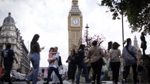 Обединеното кралство изостава на по-строгия тест по английски език за жителите на Хонконг по BN(O) пътека