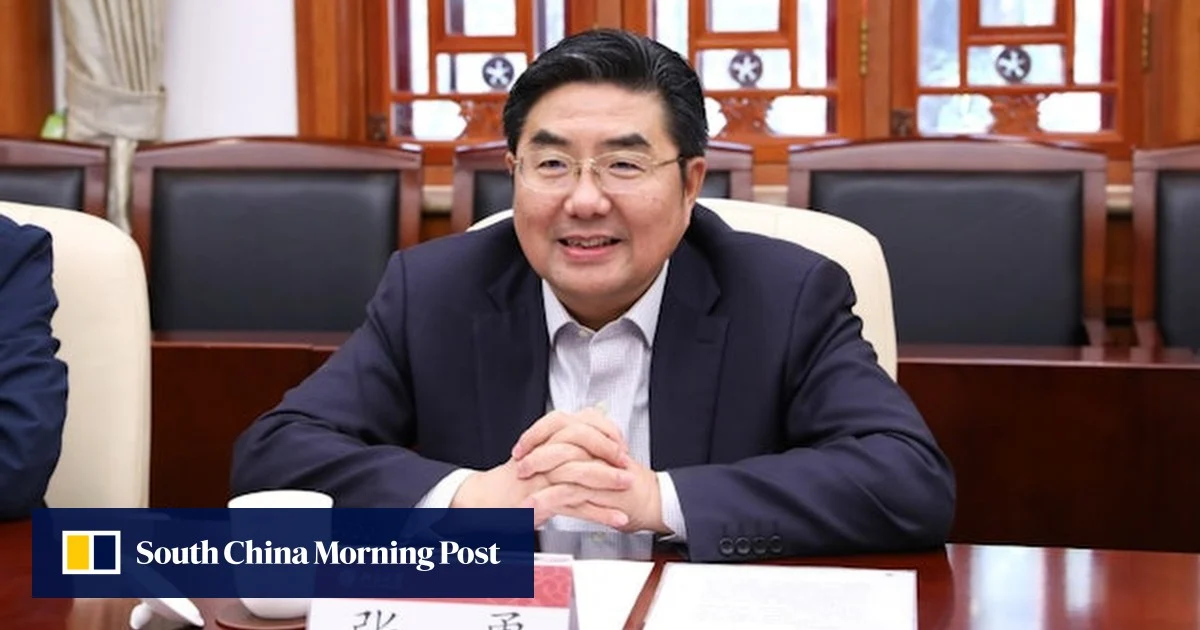 Шефът на Cosco Джан Йонг с нов пост в Хонконг