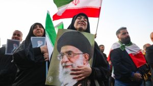 Хаменей е мъртъв. Но връзките на Китай с Иран ще продължат. Ето защо