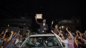 Непалският бивш рапър ще формира правителство след убедителна победа на изборите